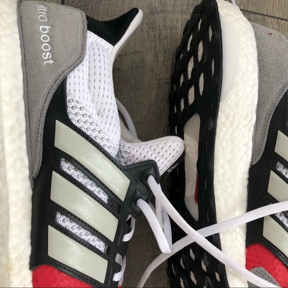 Adidas Ultra Boost • White Grey Scarlett • Mens size 13 - Picture 5 of 6